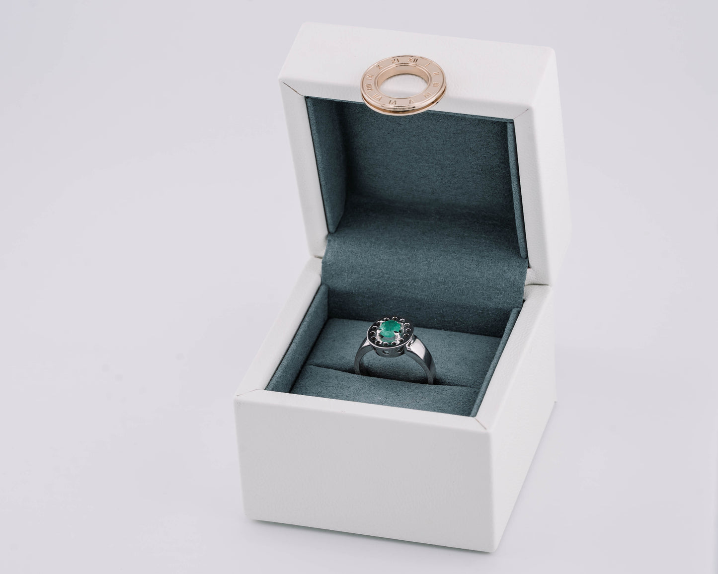 Circle of the Ancients Colombian Emerald Ring in 0.45 ct Sterling Silver