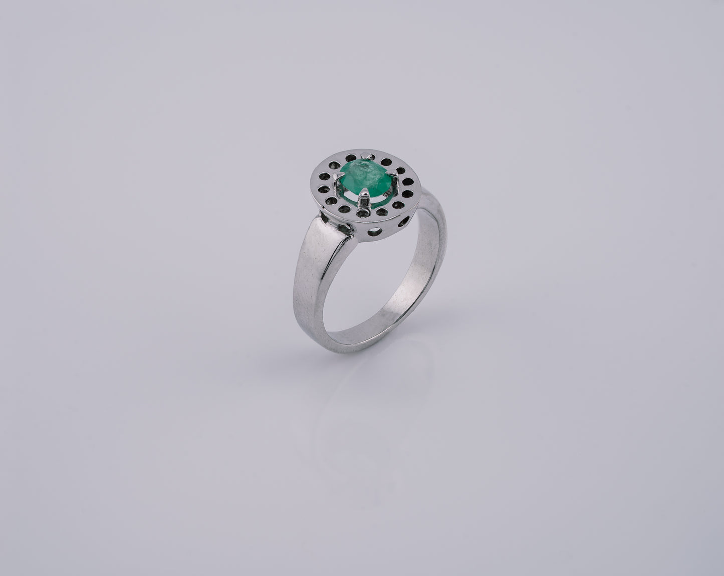 Circle of the Ancients Colombian Emerald Ring in 0.45 ct Sterling Silver