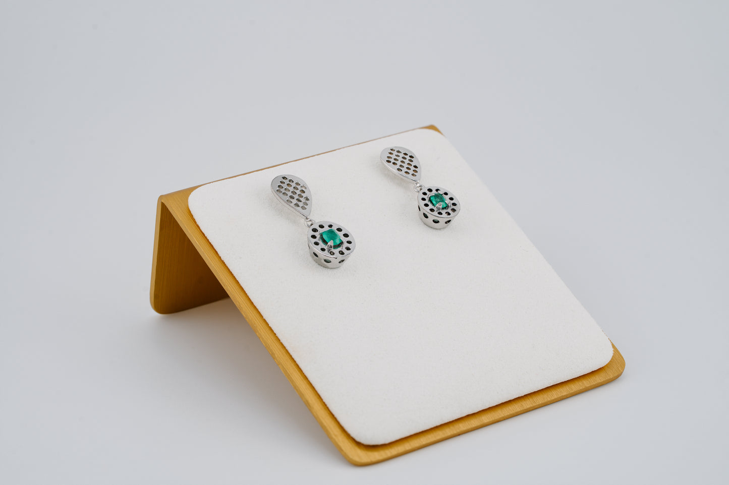 The Ritual of Dawn Colombian Emerald Earrings in 0.24 ct Sterling Silver